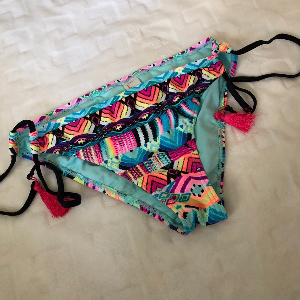 bikini bottoms